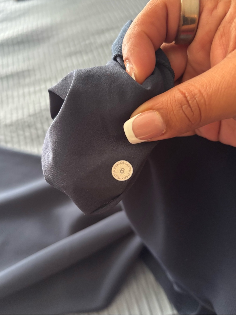 Lululemon Woven Noir Dress Pants Womens 6 navy blue High Wide Leg Tie Belt - Picture 7 of 7